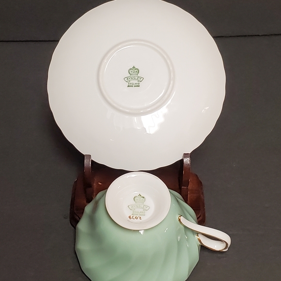 Aynsley Floral Tea Cup and Saucer - Picture 8 of 13